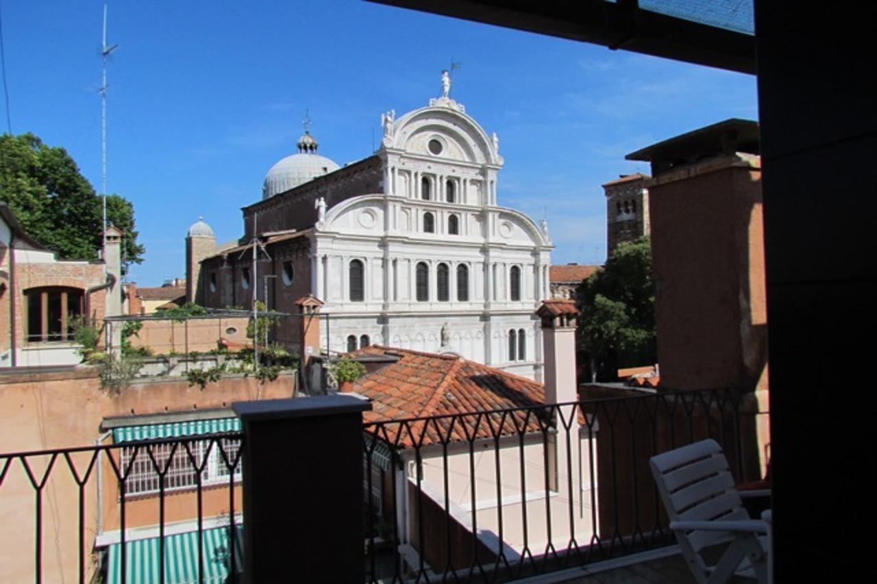 Hotel Fontana Venice Exterior photo